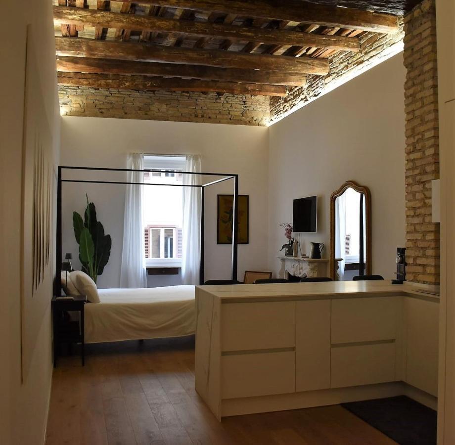Fontana Luxury Home Рим Екстериор снимка